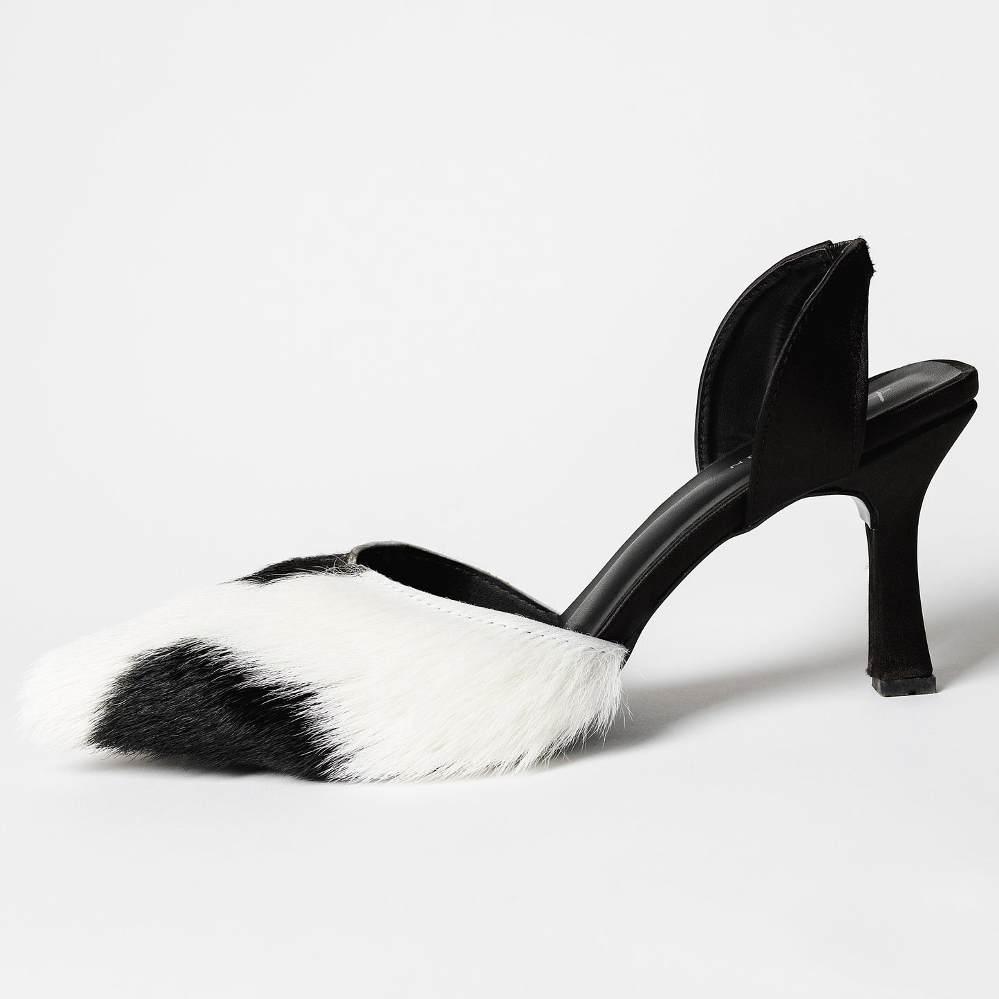 HÄUTE HEELS