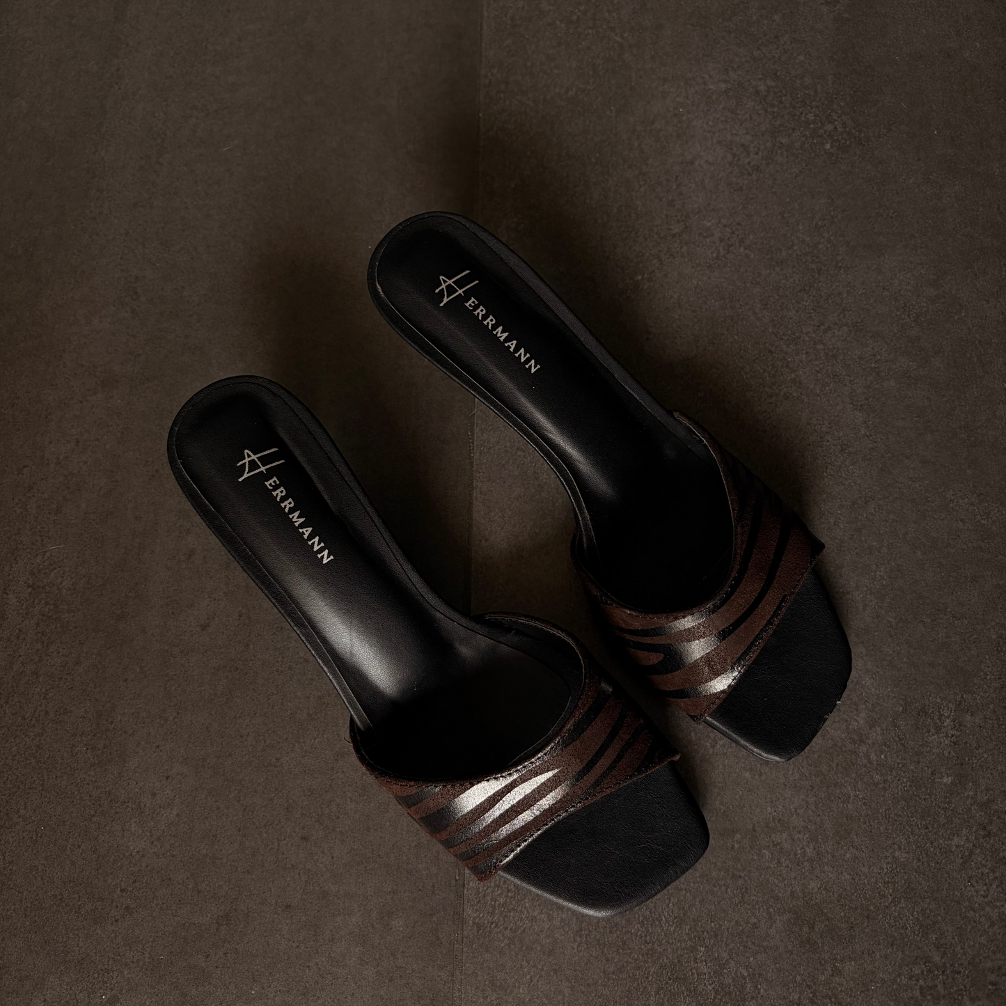 BROWN ZEBRA HEELS