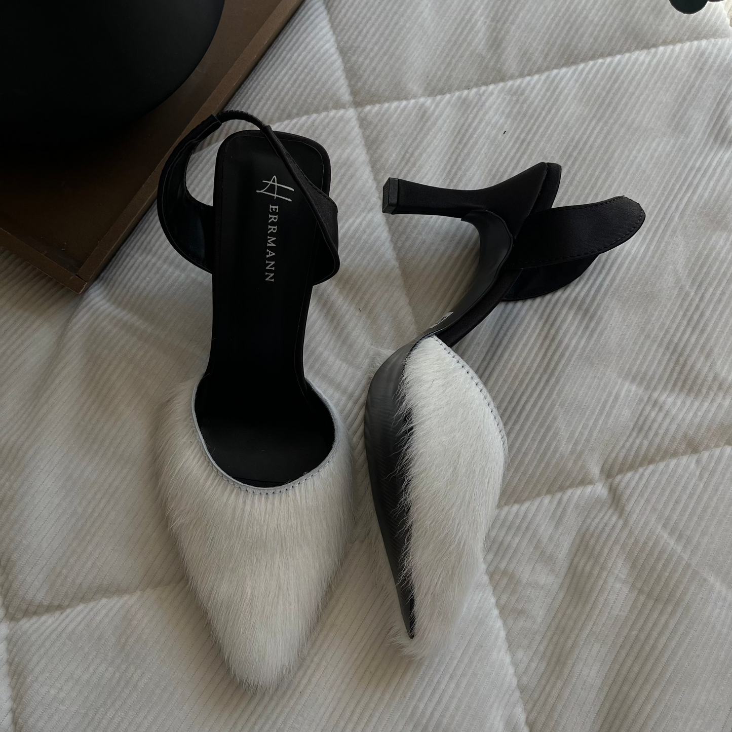 HÄUTE HEELS