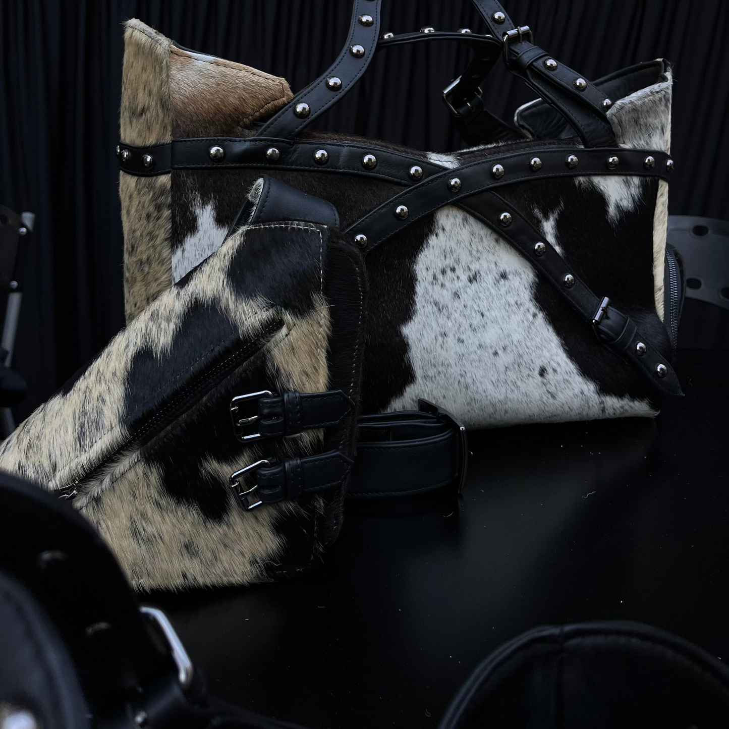 REISEN SLING BAG PELAJE