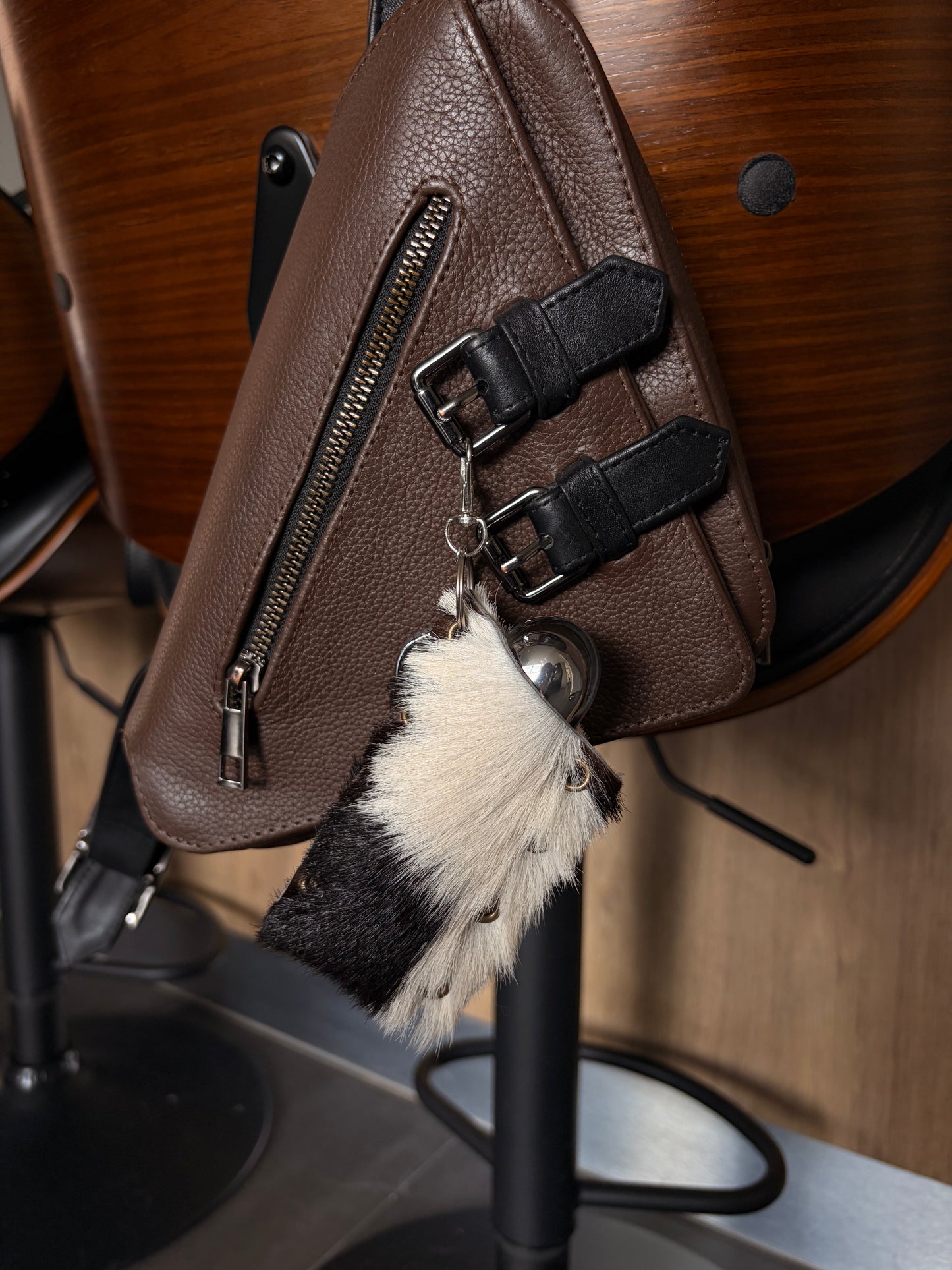 REISEN SLING BAG CAFE